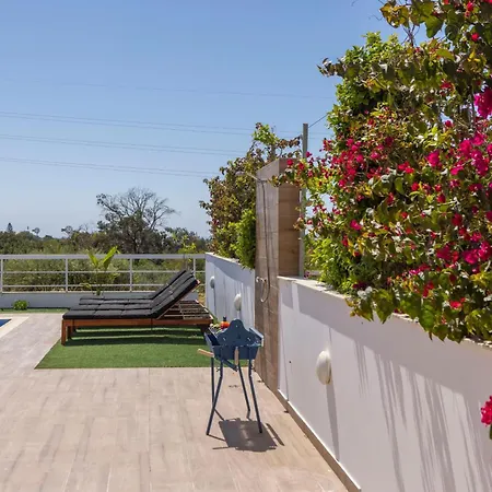 Villa Bay View 5 *