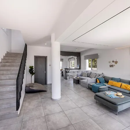Bay View 5 *